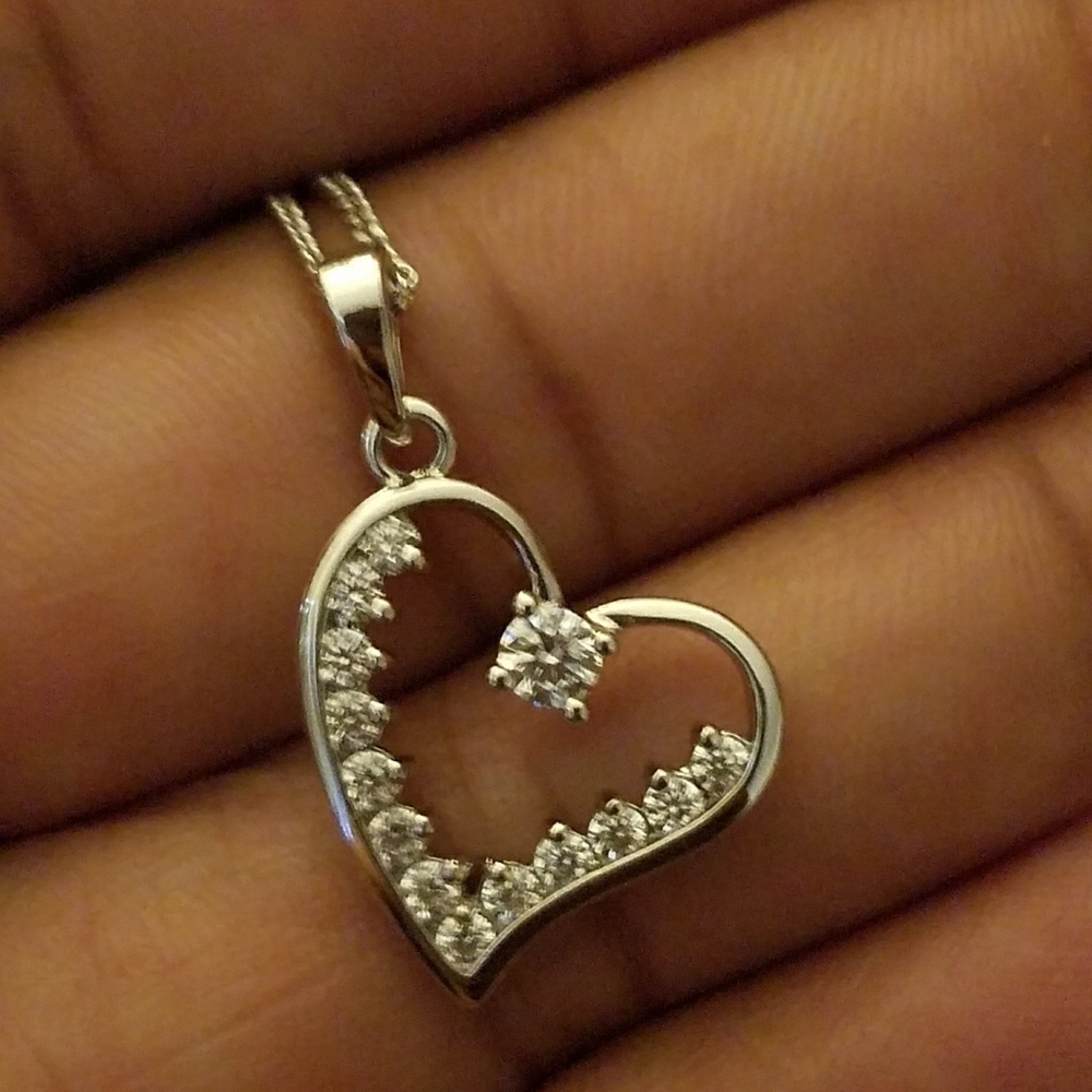 Heart necklace - Picture 2 of 3